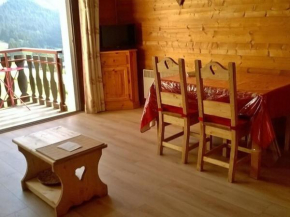 Studio pour 3 avec balcon exposé Sud/Ouest, proche centre et remontées, parking privé - FR-1-676-73